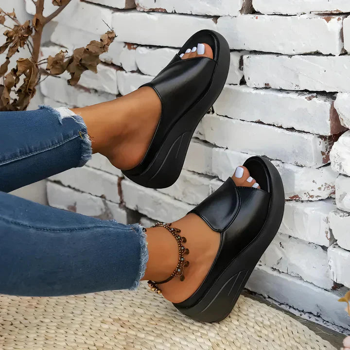 Eliza™ – Orthopedische Instap Wedge Sandalen