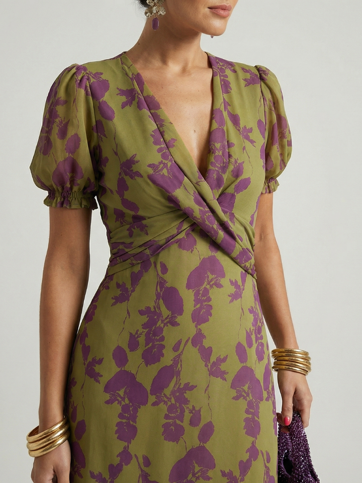 Violet &amp; Grace™ | Relaxed Floral Midi Dress