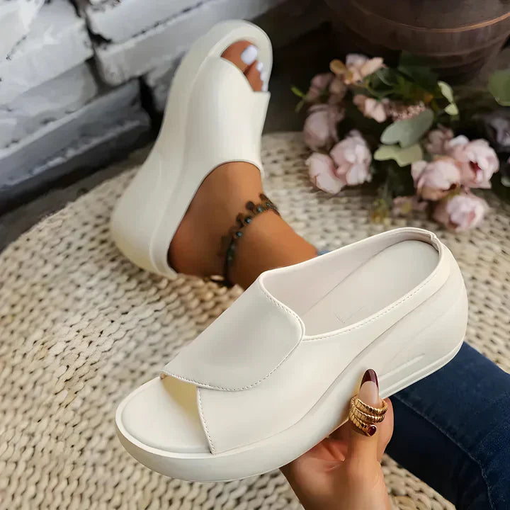 Eliza™ – Orthopedische Instap Wedge Sandalen