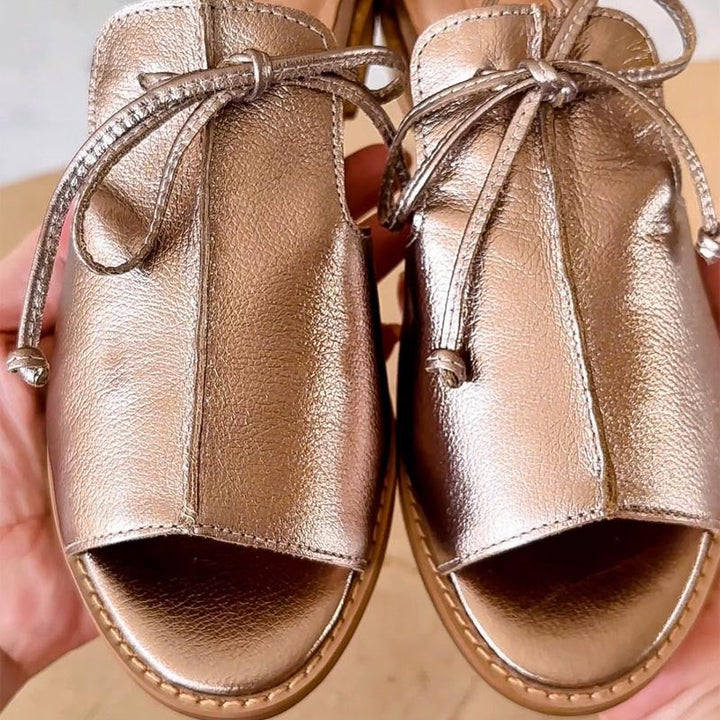 LILLIANA – LEEREN SANDALEN MET BANDJES