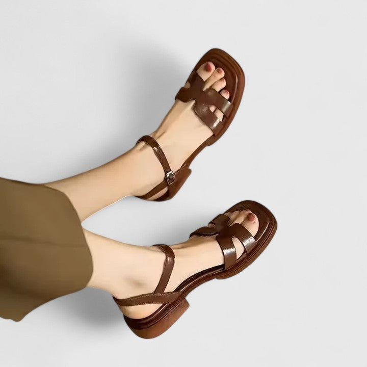 Deliane | Verfijnde Platte Sandalen